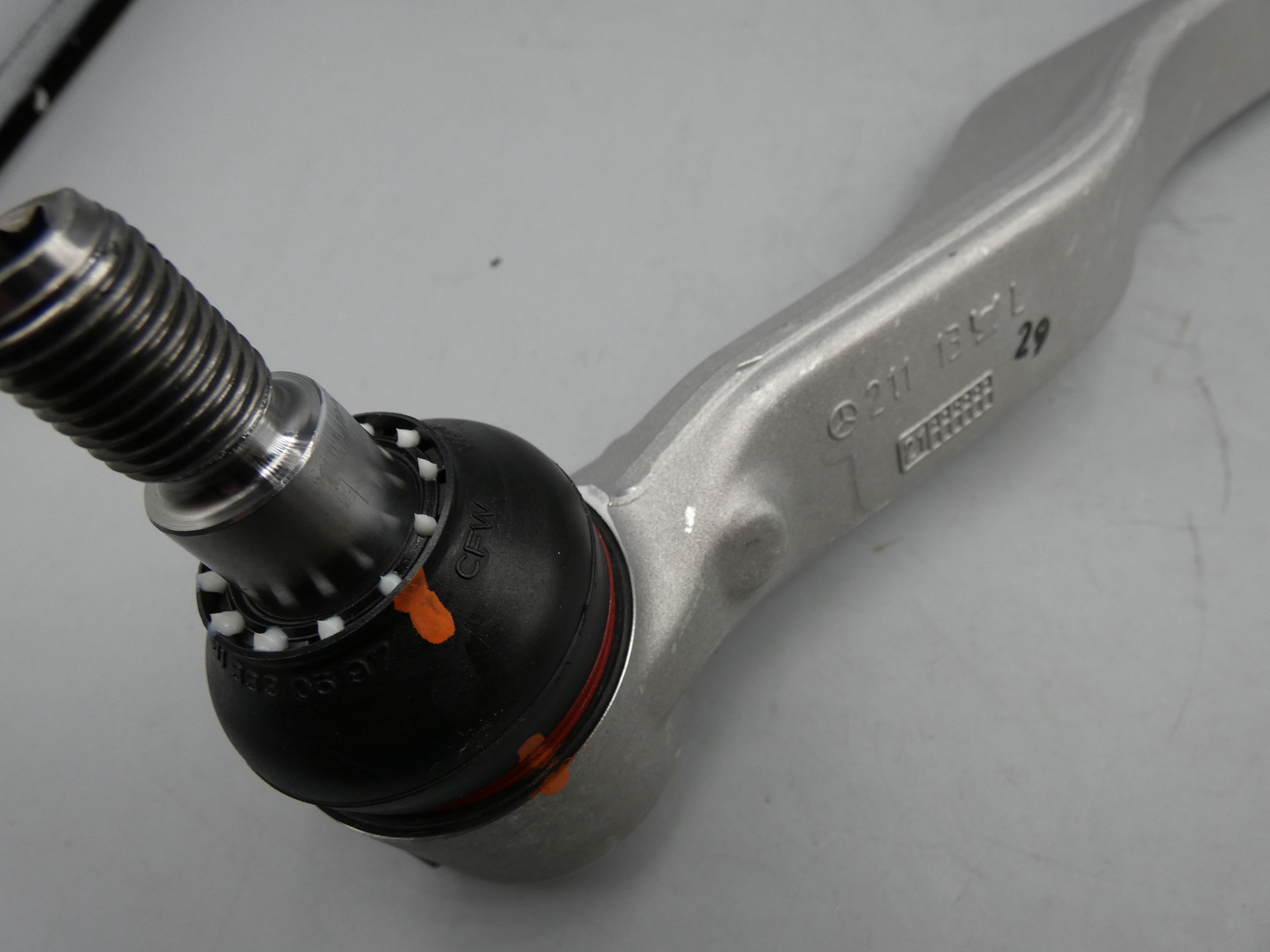 Brazos De Control Inferiores Para Mercedes Clase E W211/S211 - Izquierdo/derecho, Referencia 2113304411